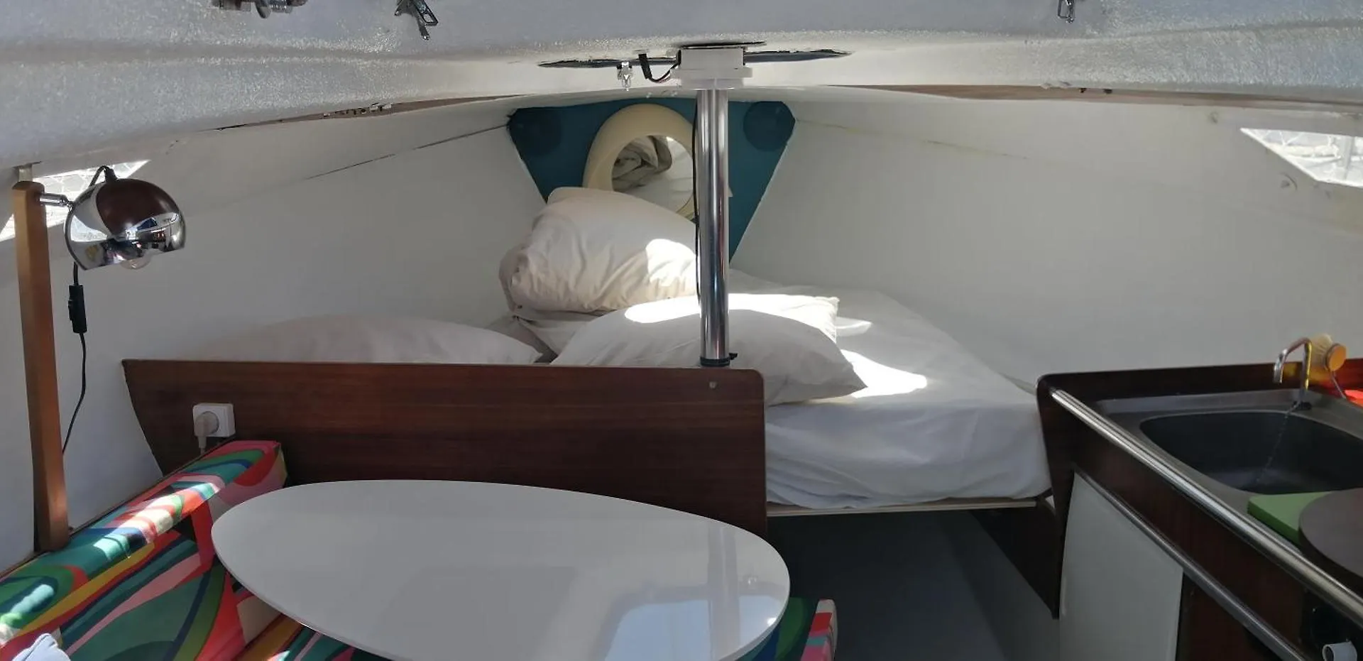 Hotel 70'S Tiny Boat Lizbona Hotel na wodzie