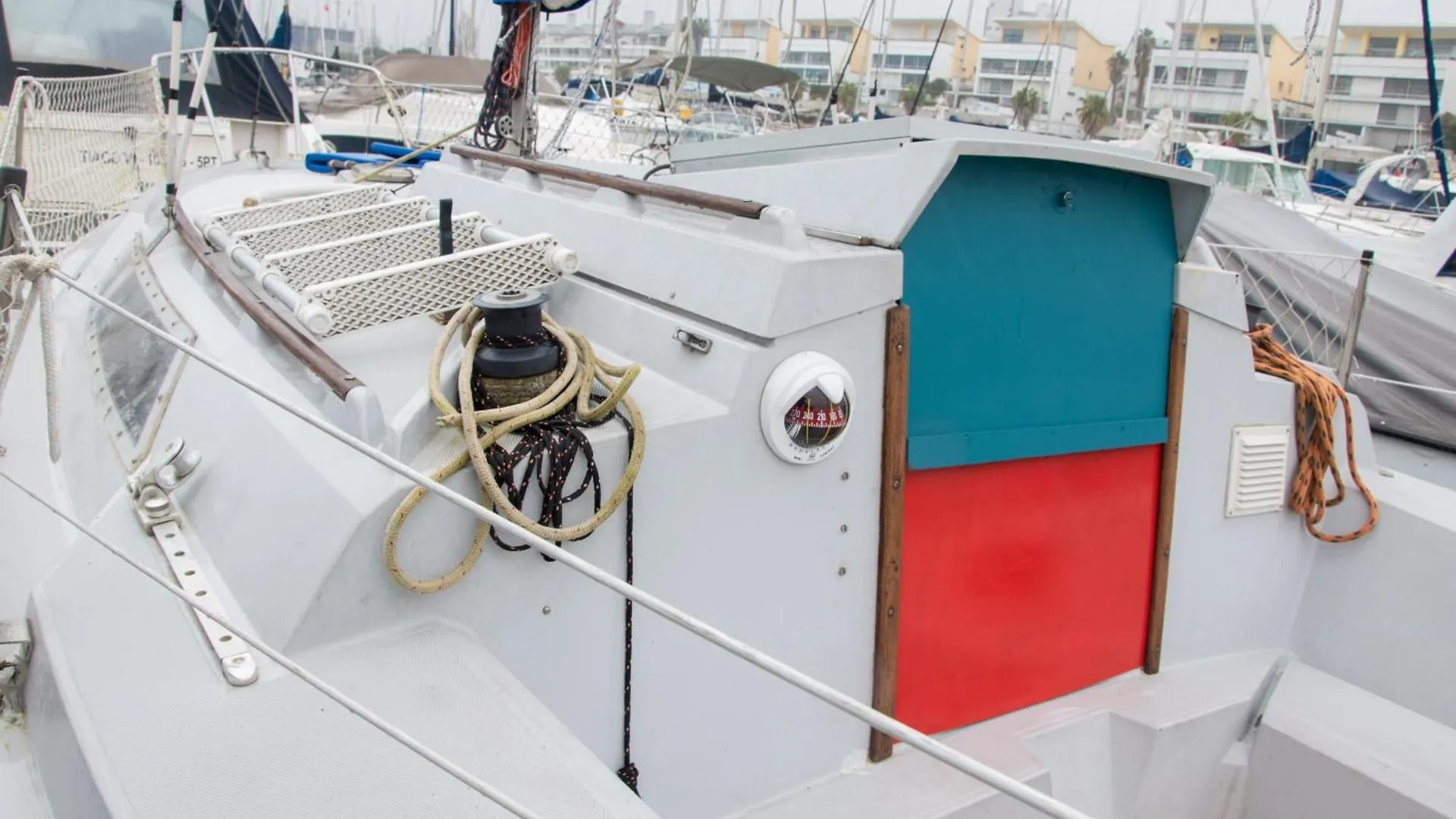 Hotel na wodzie Hotel 70'S Tiny Boat Lizbona